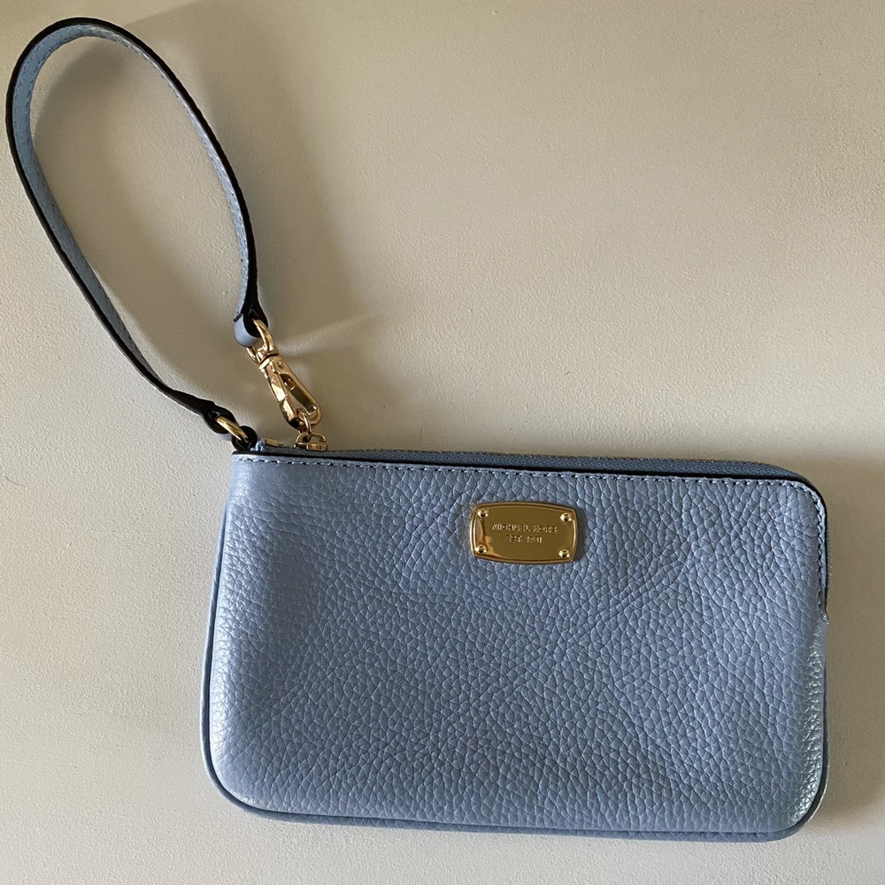 Michael Kors wristlet